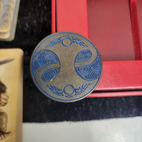 Fable III Limited Collector's Edition (Released in 2010) for Microsoft Xbox 360 - Picture 15 of 16